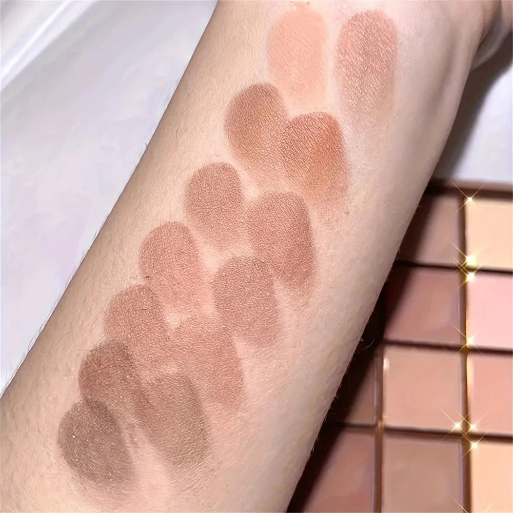 25-Color Eyeshadow Palette
